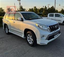 تۆیۆتا لاندكروزر پرادۆ